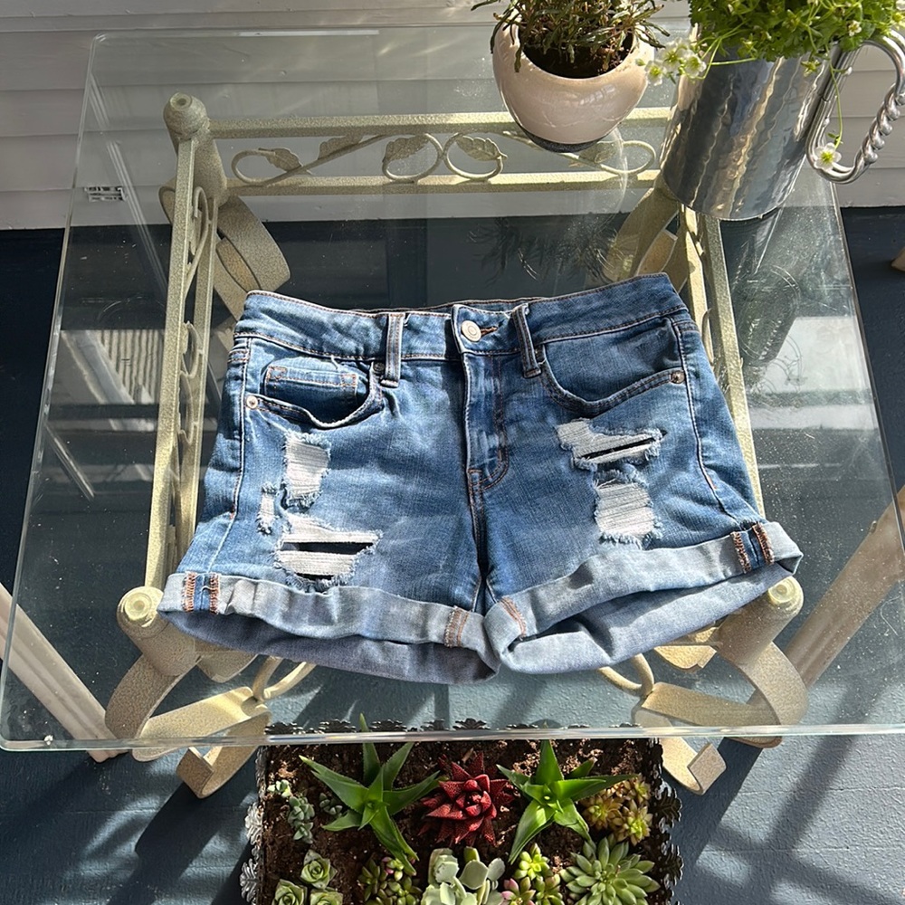 Aeropostale (low rise midi) Jean shorts